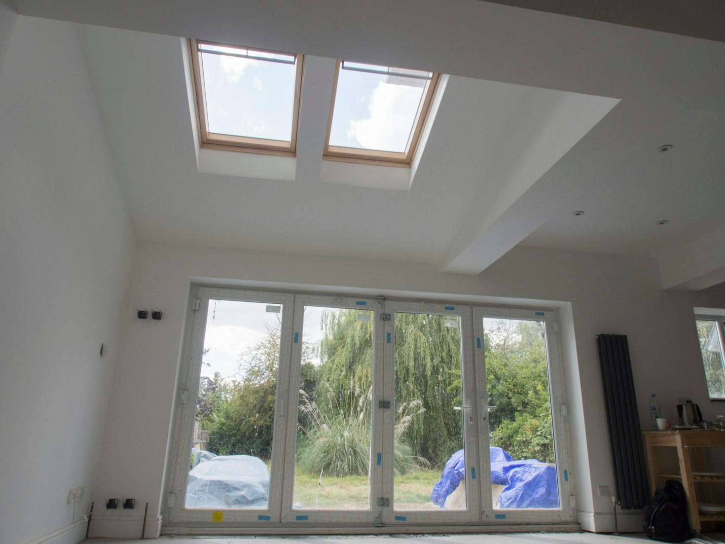 Legno o PVC: quale materiale garantisce un isolamento migliore?